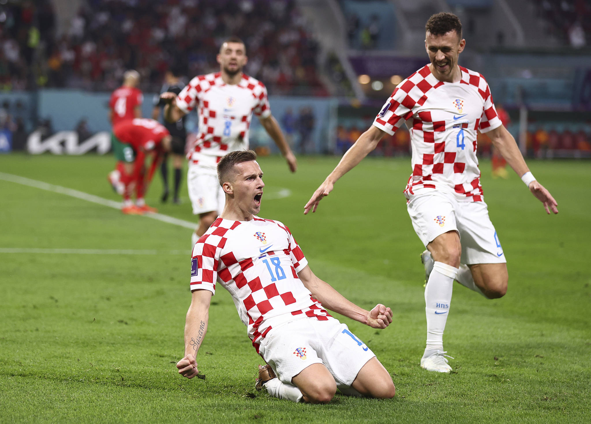 克罗地亚大胜俄罗斯，挺进欧国联半决赛