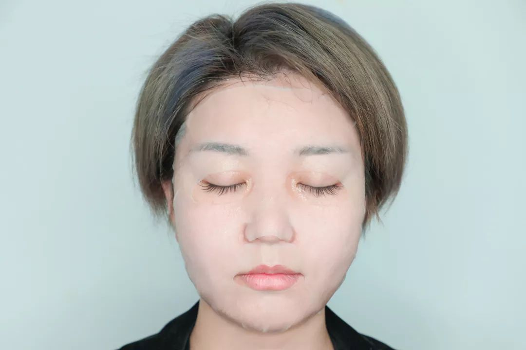 包含选手疑似提前曝光新技术，引发热议的词条