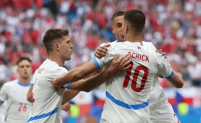 欧预赛比赛迎来激战，各队实力对比