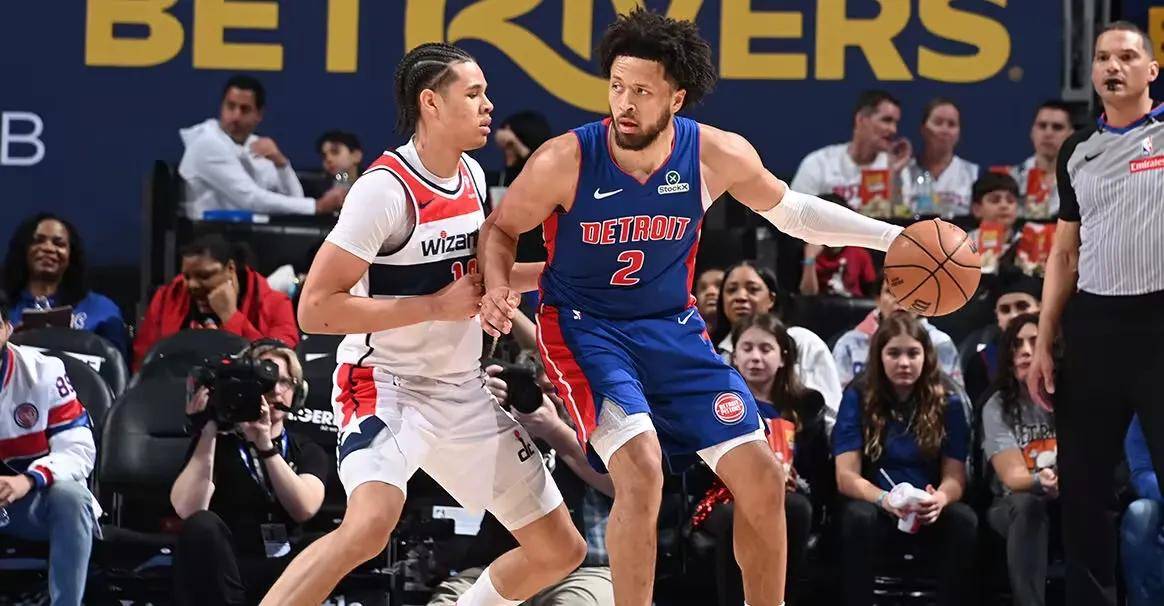 快船胜鹈鹕，结束两连败